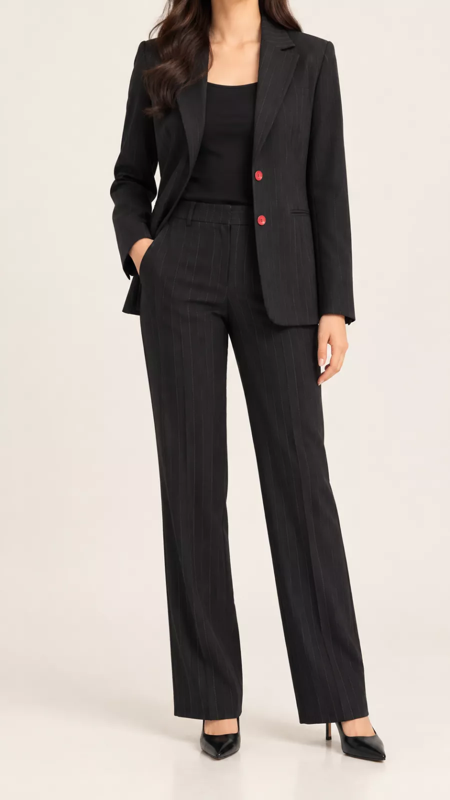 Ensemble Tailleur Noir à Fines Rayures